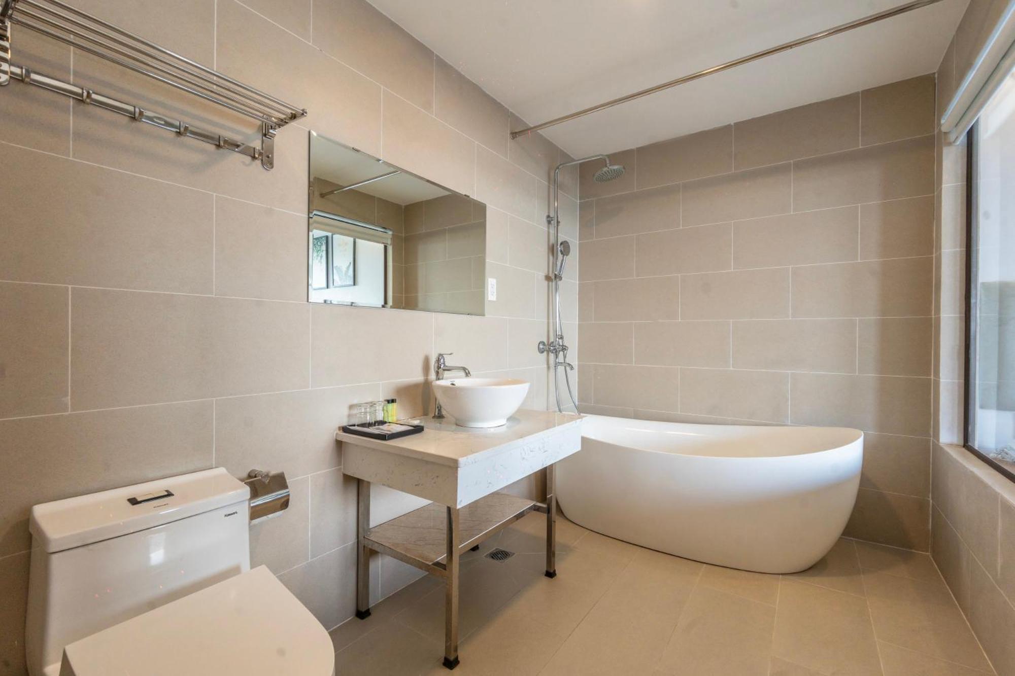 Maris Beach Hotel דואונג דונג מראה חיצוני תמונה